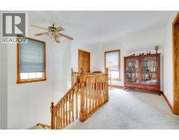 483 MAIN Street W - 27