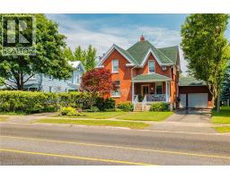 483 MAIN Street W - 4