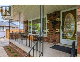 8 ROBROY Court - 5