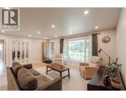 8 ROBROY Court - 7