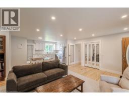 8 ROBROY Court - 8