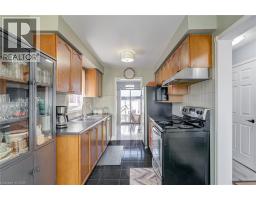 555 BURNETT Avenue - 11