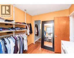 100 ROSS Street - 23