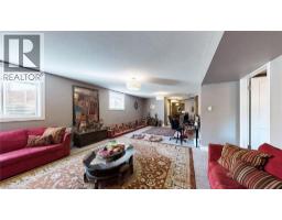 537 MILLSTREAM Drive - 39
