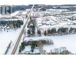 211 THOMPSON Road W - 11