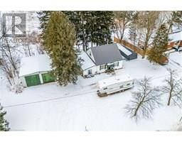 211 THOMPSON Road W - 4