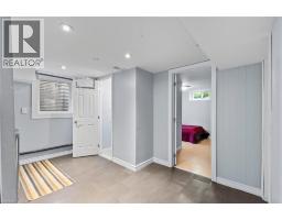 291 NEVILLE Drive - 23