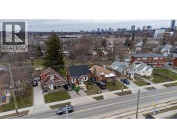 288 OTTAWA Street S - 3