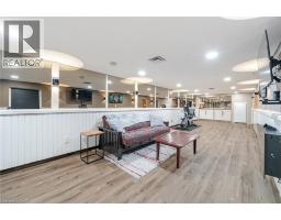 587 HILLCREST Road - 31
