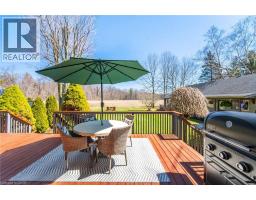 587 HILLCREST Road - 36