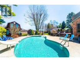 587 HILLCREST Road - 39