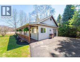 587 HILLCREST Road - 42