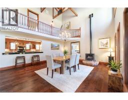 587 HILLCREST Road - 9