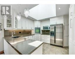 9 LAMB Court - 10