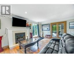 9 LAMB Court - 28