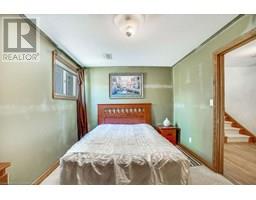 9 LAMB Court - 31