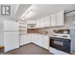 9 LAMB Court - 36