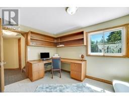 9 LAMB Court - 37