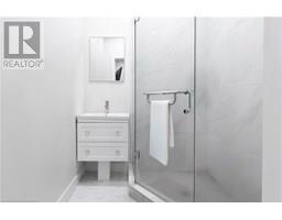 2546 WILSON Street - 11