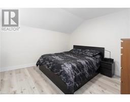 2546 WILSON Street - 13