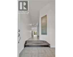 25 HOWARD MARSHALL Street - 6