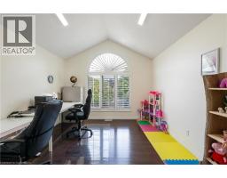 525 LEIGHLAND Drive - 38
