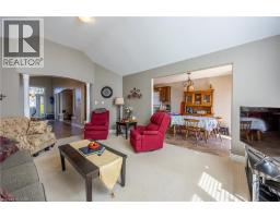 60 WILLOWDALE Crescent - 12