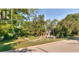 5484 KING Street - 7