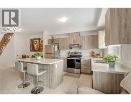 38 DEWBERRY Drive - 17