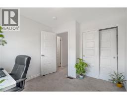 38 DEWBERRY Drive - 27