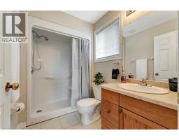 25 MAPLEVIEW Drive - 22