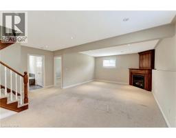 25 MAPLEVIEW Drive - 25