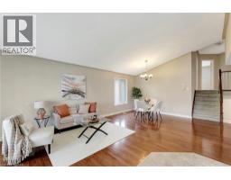 25 MAPLEVIEW Drive - 4
