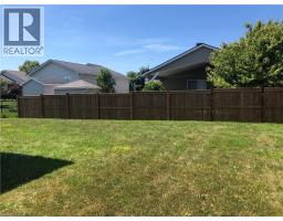 25 MAPLEVIEW Drive - 41