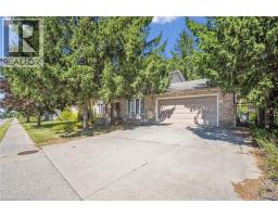 701 UNIVERSITY Avenue E - 13