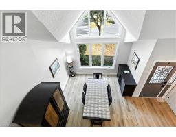 36 NOTCHWOOD Court - 13