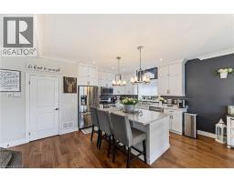 106 LAFAYETTE Street E - 13