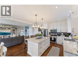 106 LAFAYETTE Street E - 16