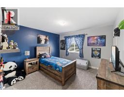 106 LAFAYETTE Street E - 28