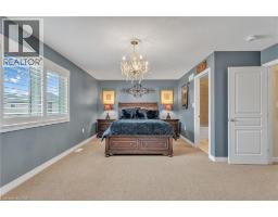 72 DODMAN Crescent - 16