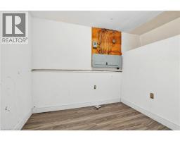 1196 LAKESHORE Road - 14