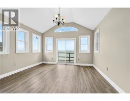 1196 LAKESHORE Road - 5
