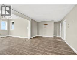 1196 LAKESHORE Road - 6