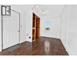 1196 LAKESHORE Road - 9