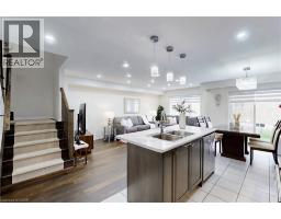 174 MACLACHLAN Avenue - 13