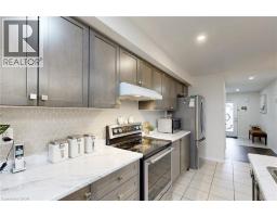 174 MACLACHLAN Avenue - 14