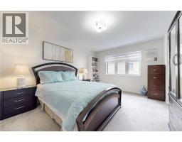 174 MACLACHLAN Avenue - 20