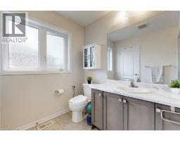 174 MACLACHLAN Avenue - 23