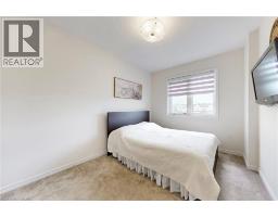 174 MACLACHLAN Avenue - 24