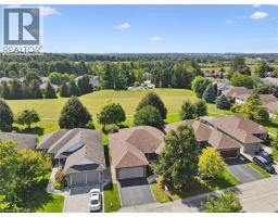 153 GOLF LINKS Drive UnitNo. 139 - 33